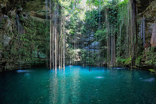 Cenote en Tulum